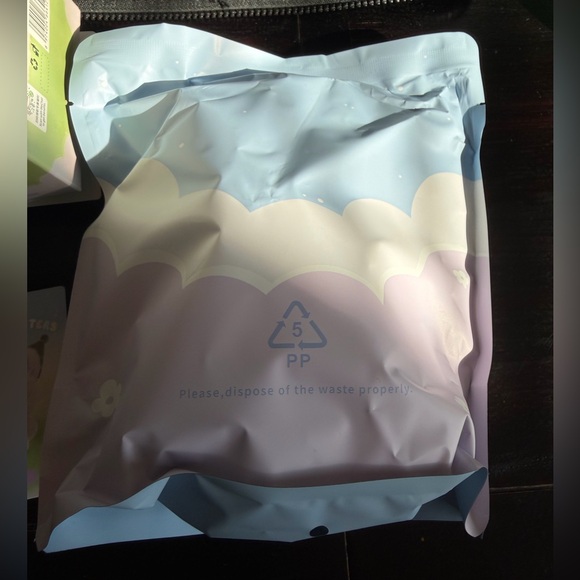 New Miniso Sanrio Surprise Fox Island Vinyl Face Kuromi Plushie - Picture 7 of 8